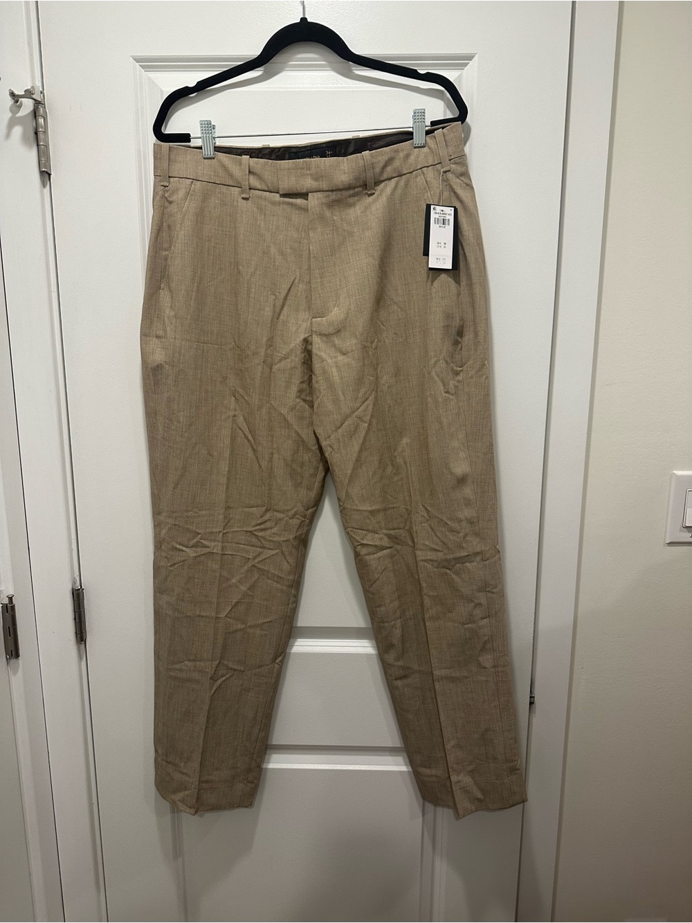A&F 34 x 32 Collins Athletic Fit Suit Pant in Light Brown